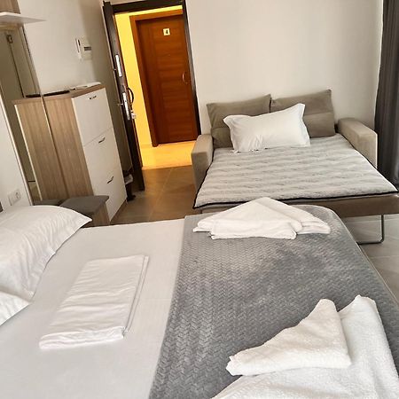 D&D Hotel Shëngjin 외부 사진