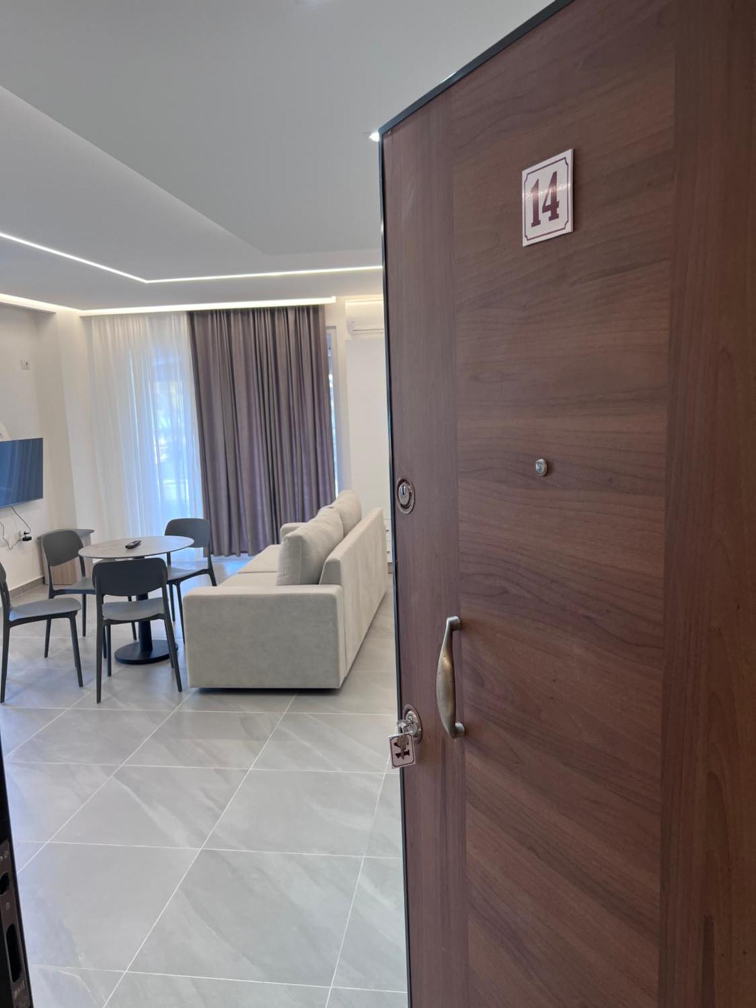 D&D Hotel Shëngjin 외부 사진
