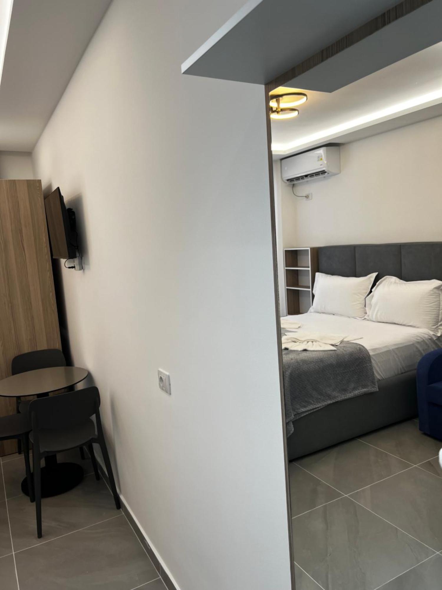 D&D Hotel Shëngjin 외부 사진