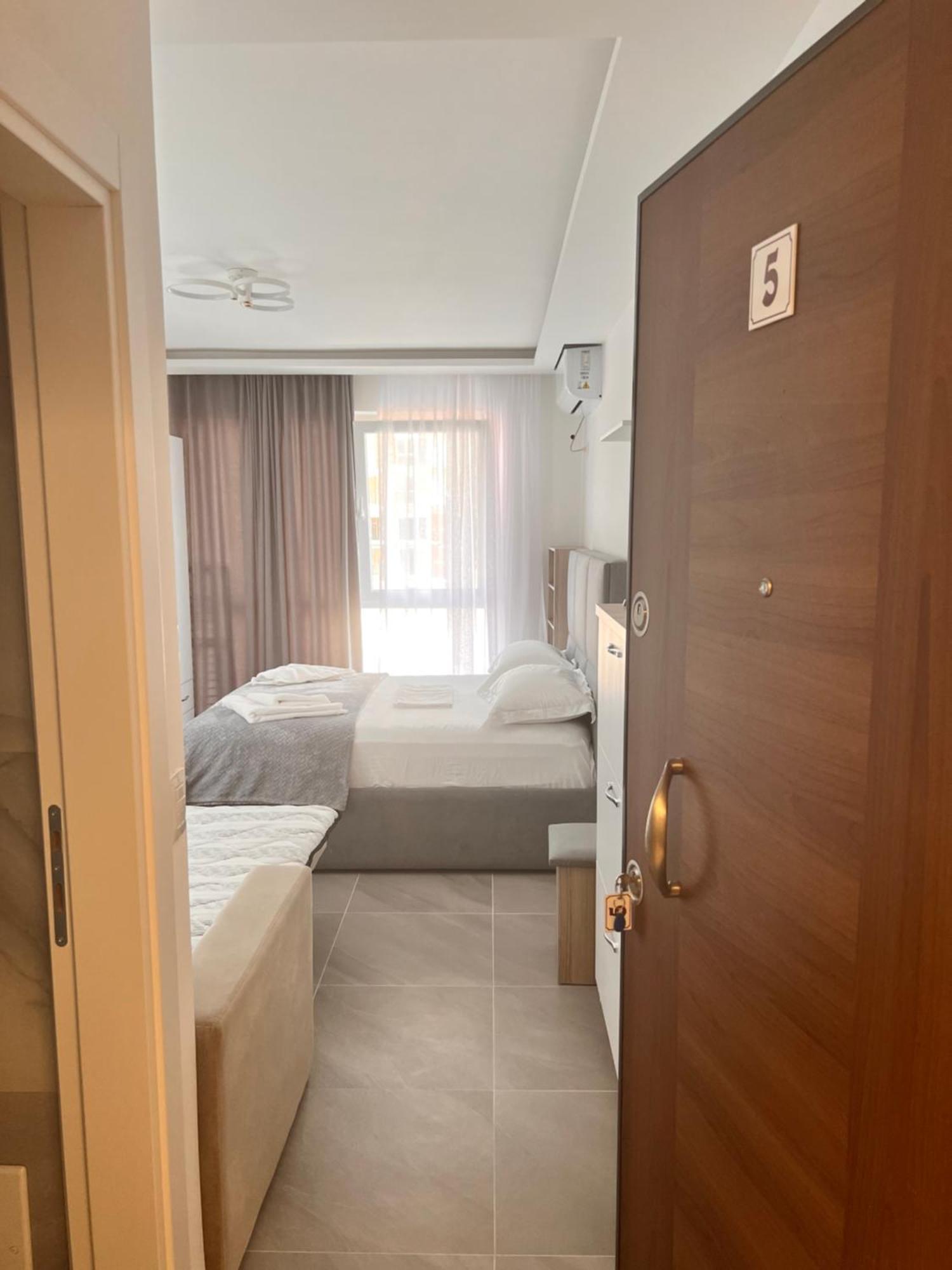 D&D Hotel Shëngjin 외부 사진